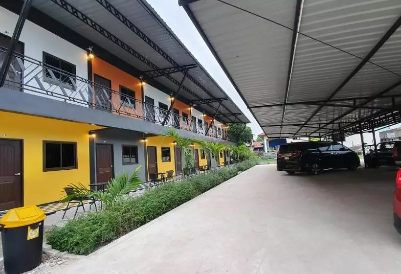 ホテル โรงแรมอินทราเพลส