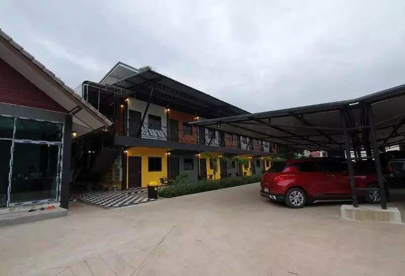 ホテル โรงแรมอินทราเพลส