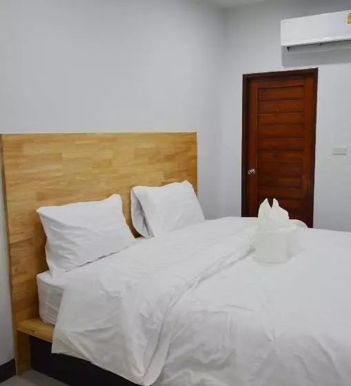 C9 Hotel   โรงแรมซีไนน์