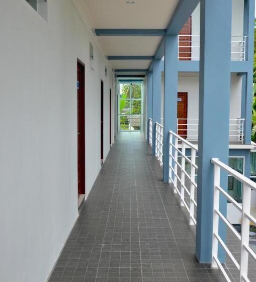 C9 Hotel   โรงแรมซีไนน์