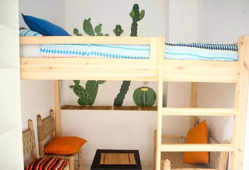 پانسیون Ifni Surf Hostal