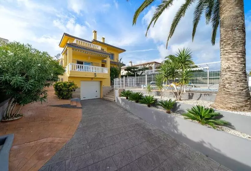 Villa Amador