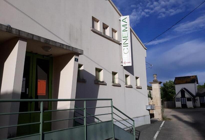 مبيت وإفطار Au Coeur Du Marais