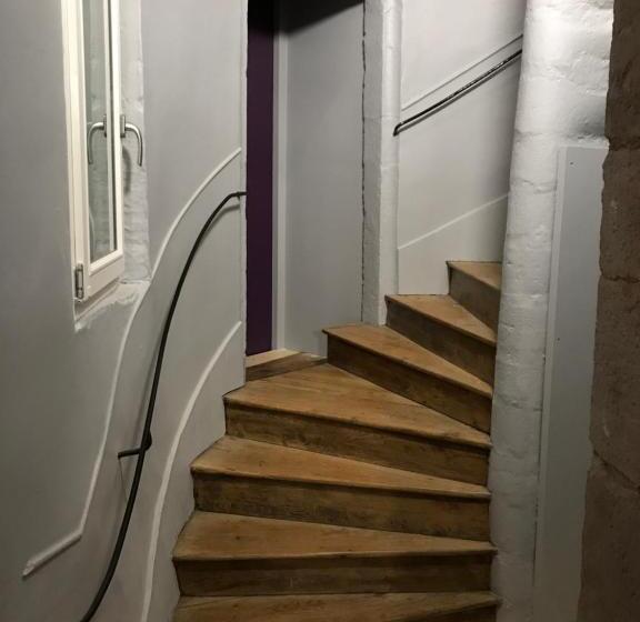 צימר Chambre Carnot