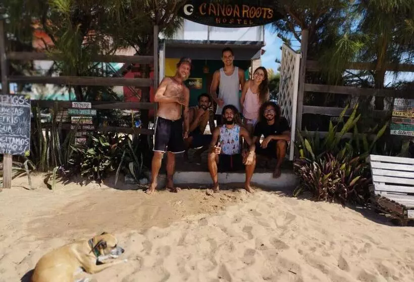ユースホステル Canoa Roots Camping