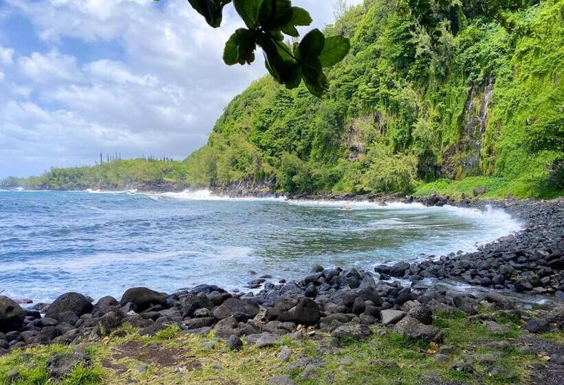 Chalet Charmant A Saint Joseph Avec Terrasse Et Jardin
