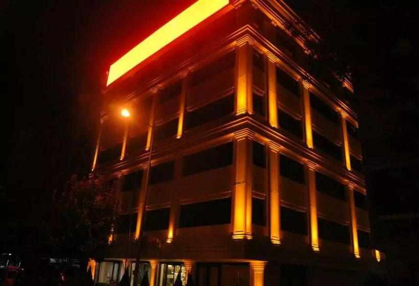 Golaz Sui̇t Otel