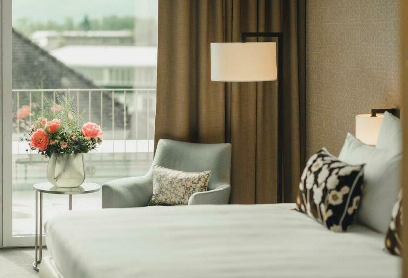 هتل Central By Residence