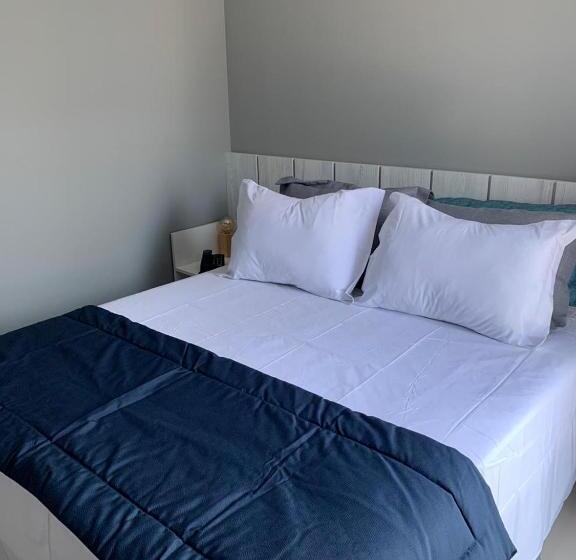 ホテル Flat Edifício Royale 305