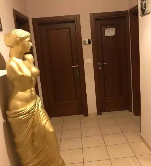 پانسیون Affittacamere Home&stazione Bologna