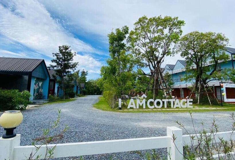 Kurort  I Am Cottage เฮือนแก้วมณี