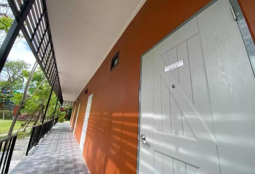 Lomakeskus I Am Cottage เฮือนแก้วมณี