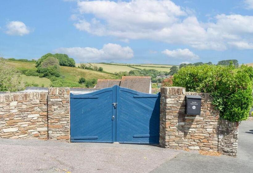 The Old Coach House Salcombe