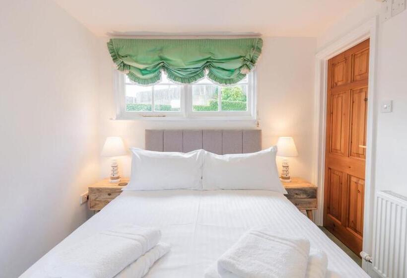 The Old Coach House Salcombe