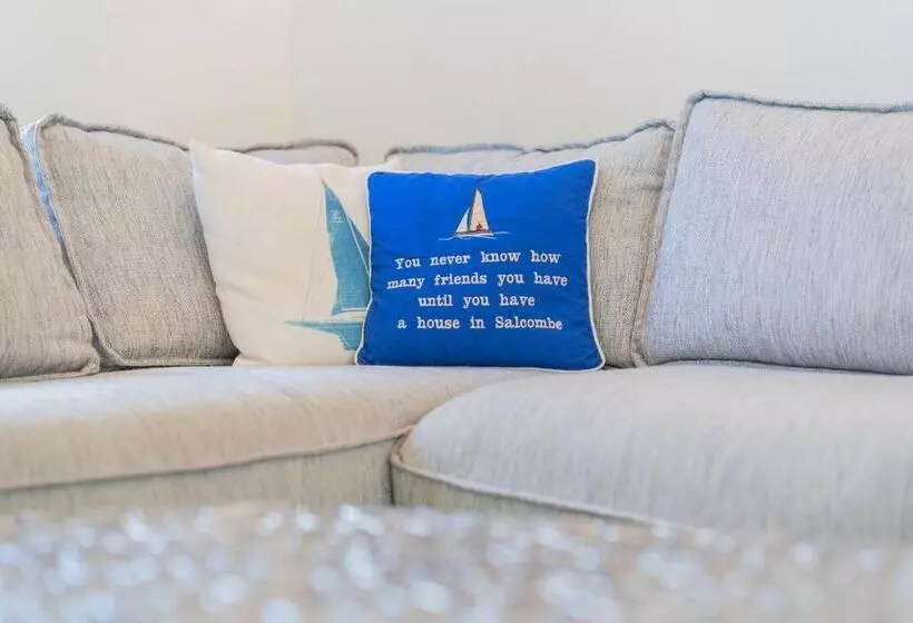 The Old Coach House Salcombe