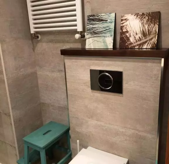Adosado Para Familias Al Lado De La Playa, Con Piscina