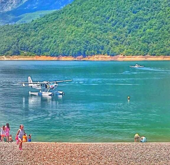 Apartment Lake Story