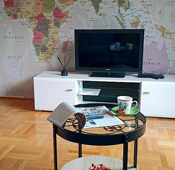 Apartment Lake Story