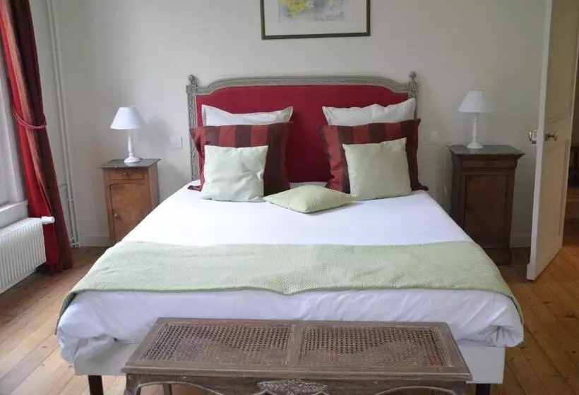 Aamiaismajoitus (B&B) Chambres D Hôtes Du Bas Manoir