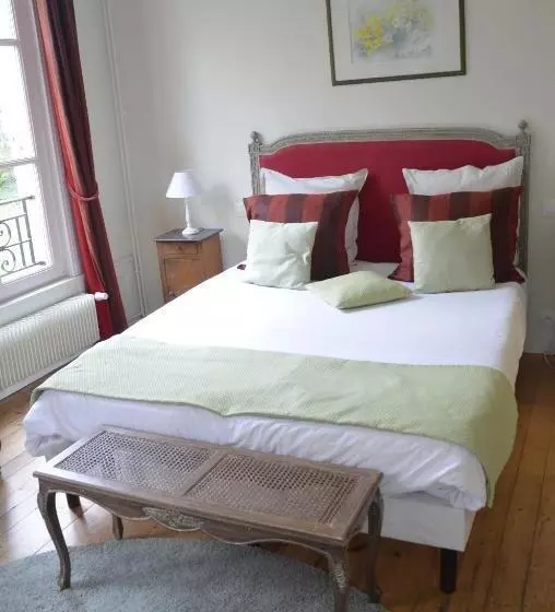 Aamiaismajoitus (B&B) Chambres D Hôtes Du Bas Manoir