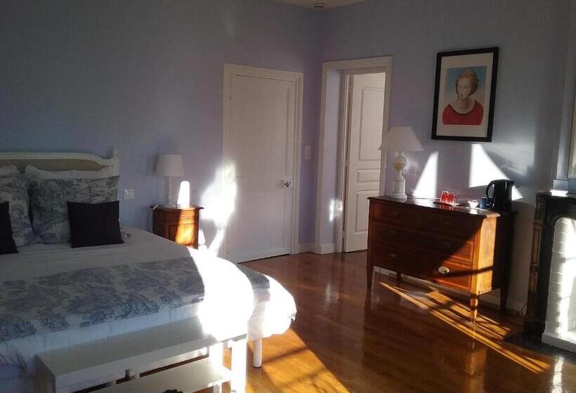 مبيت وإفطار Chambres D Hôtes Du Bas Manoir