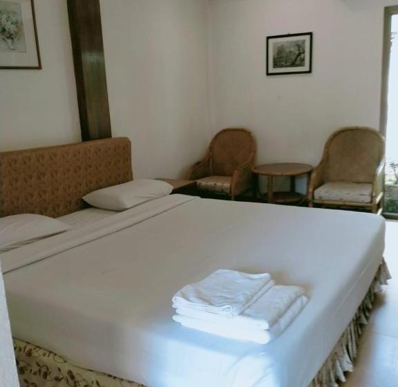 فندق โรงแรม เพนท์เฮ้าส์ รีสอร์ท เบตง