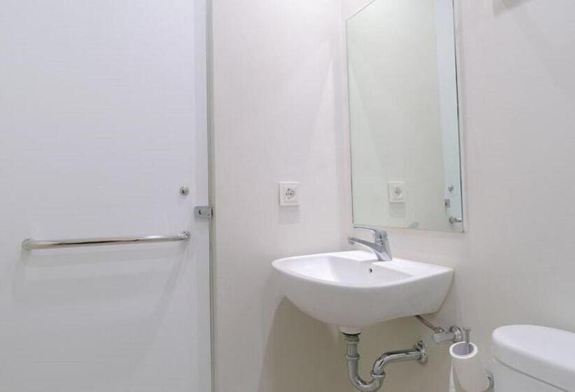 Hotell Legreen Suite Semanggi