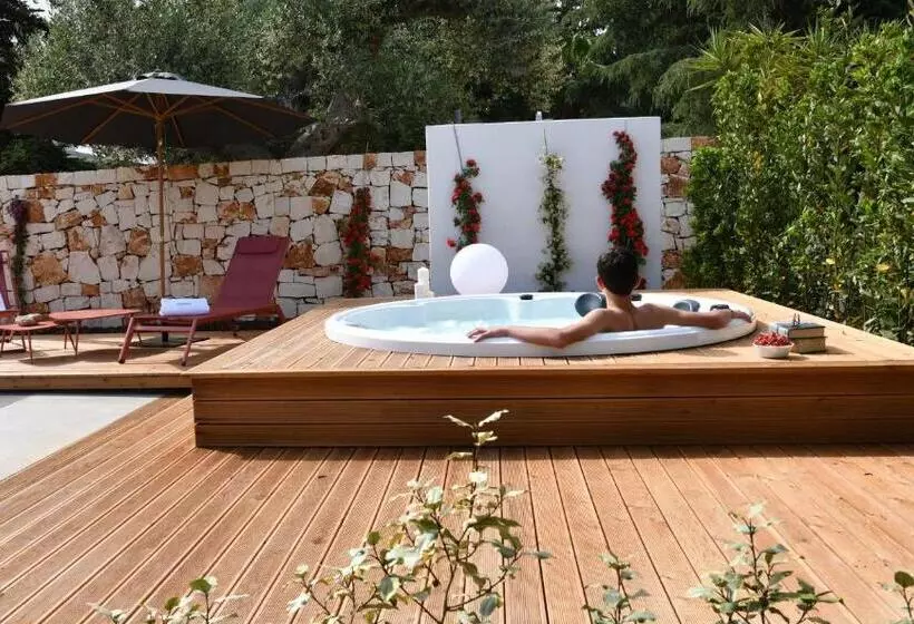Il Trullo Bianco Country House & Spa