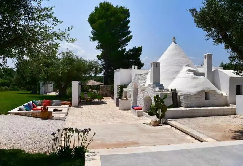 Il Trullo Bianco Country House & Spa