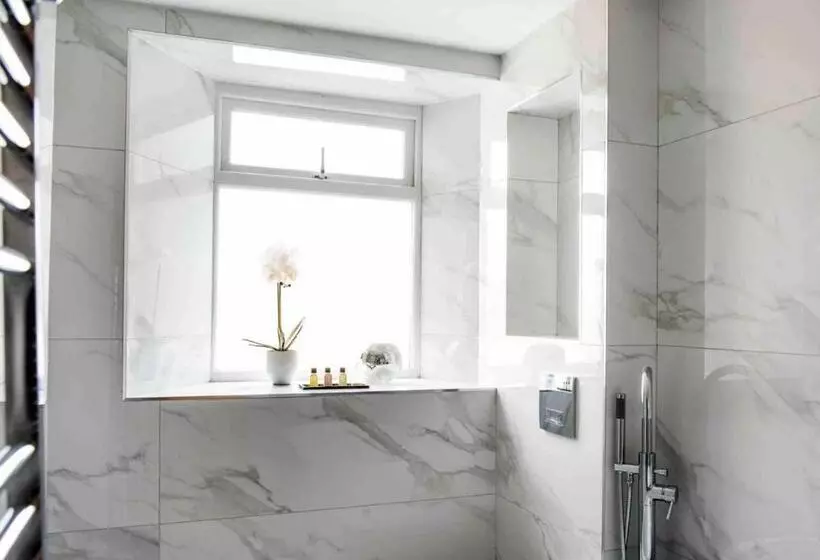 Monterey Residence   Stunning, Duplex Apartment In The Heart Of Kendal