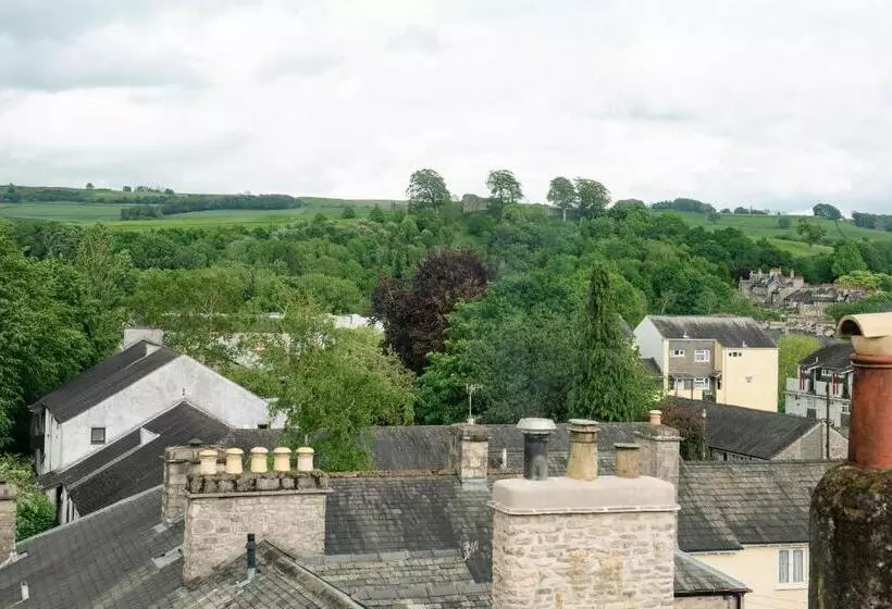 Monterey Residence   Stunning, Duplex Apartment In The Heart Of Kendal