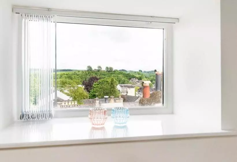 Monterey Residence   Stunning, Duplex Apartment In The Heart Of Kendal