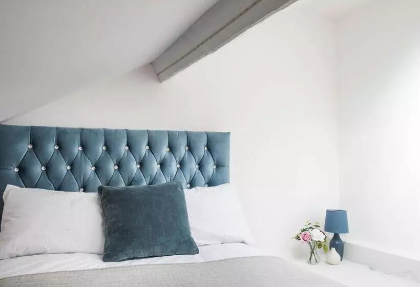 Monterey Residence   Stunning, Duplex Apartment In The Heart Of Kendal