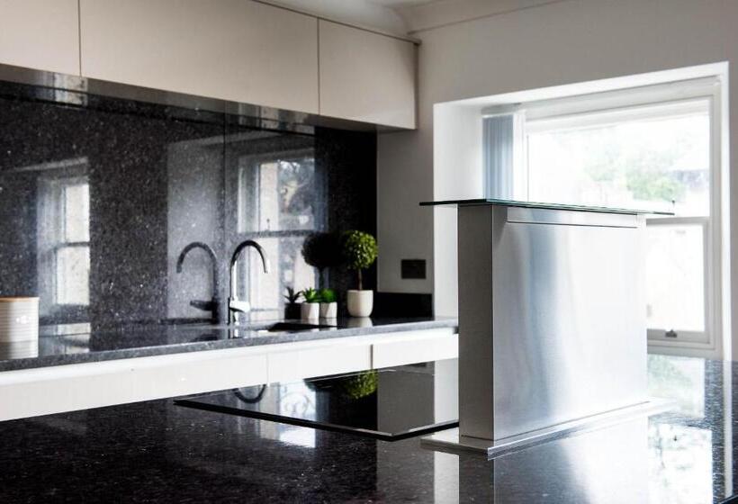 Monterey Residence Stunning, Duplex Apartment In The Heart Of Kendal