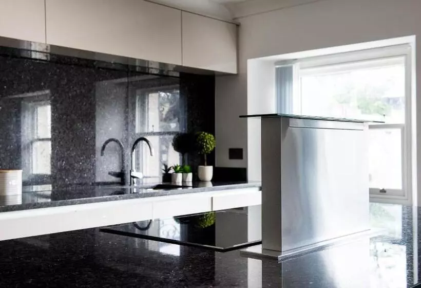 Monterey Residence   Stunning, Duplex Apartment In The Heart Of Kendal