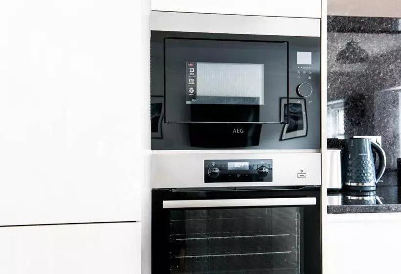 Monterey Residence   Stunning, Duplex Apartment In The Heart Of Kendal