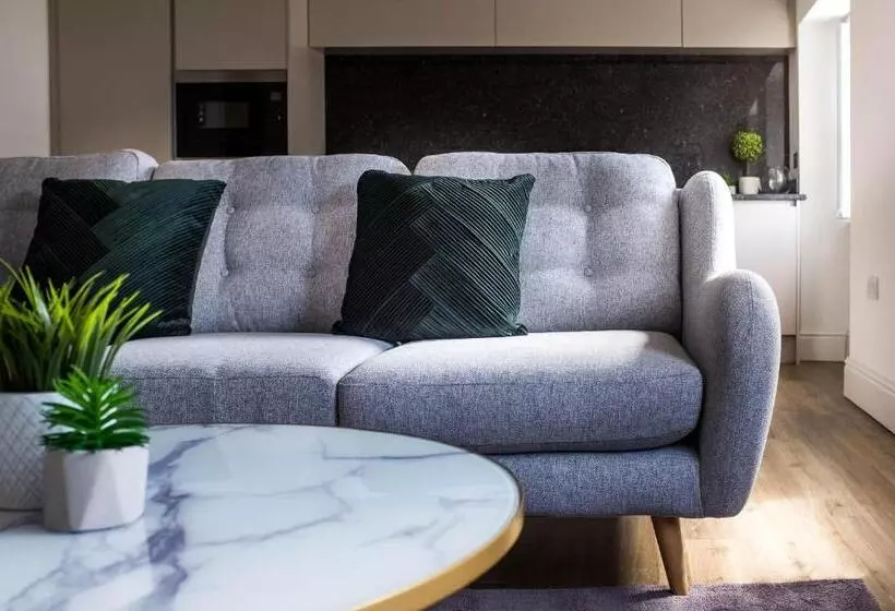 Monterey Residence   Stunning, Duplex Apartment In The Heart Of Kendal