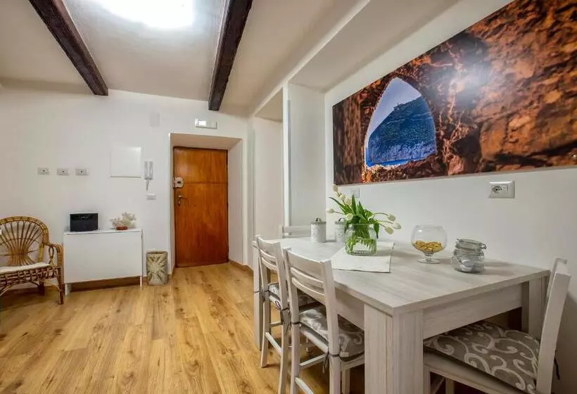 ペンション Nonna Nannina Guest House