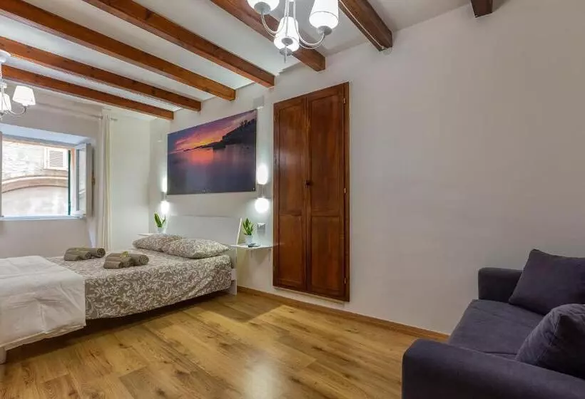 ペンション Nonna Nannina Guest House