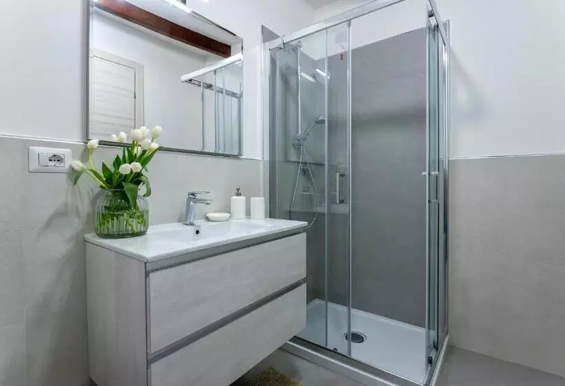 ペンション Nonna Nannina Guest House