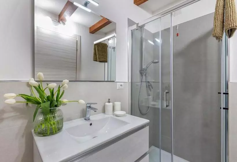 ペンション Nonna Nannina Guest House