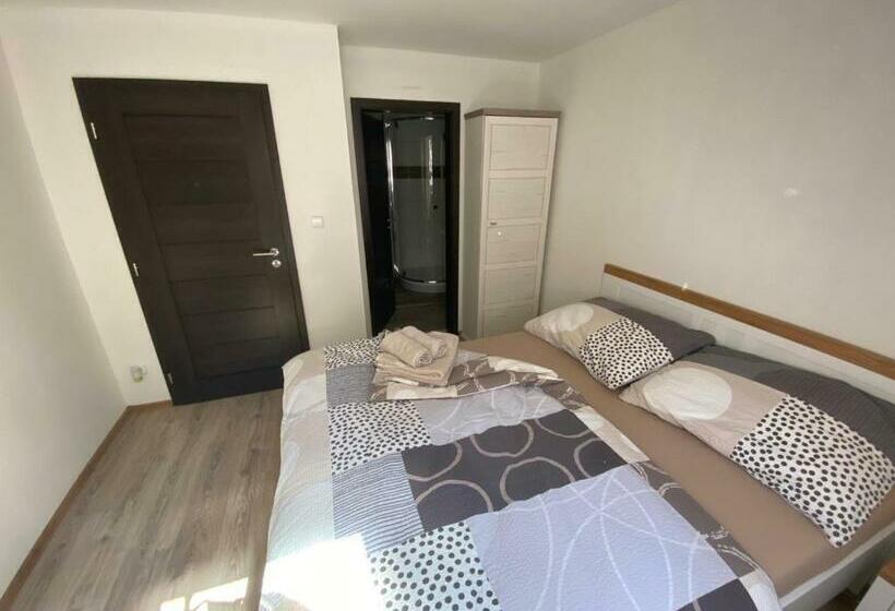 פנסיון Penzion U Adama