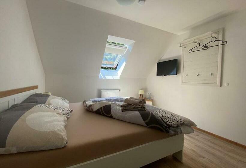 פנסיון Penzion U Adama