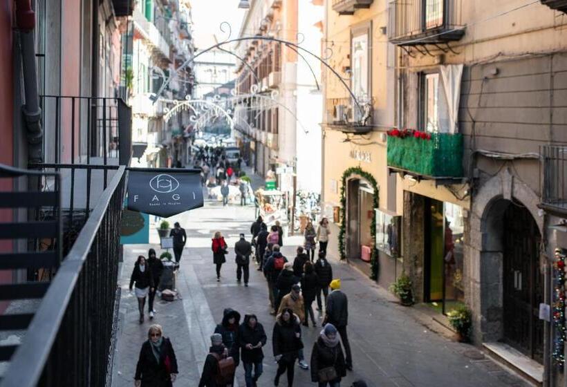 تختخواب و صبحانه Fagì Rooms In Naples