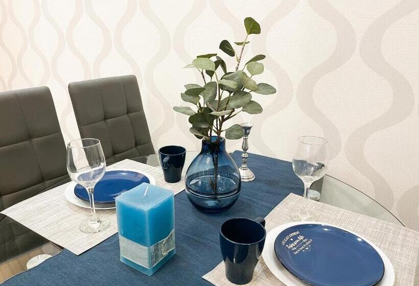 Downtown Deak Ferris Wheel Luxury Home