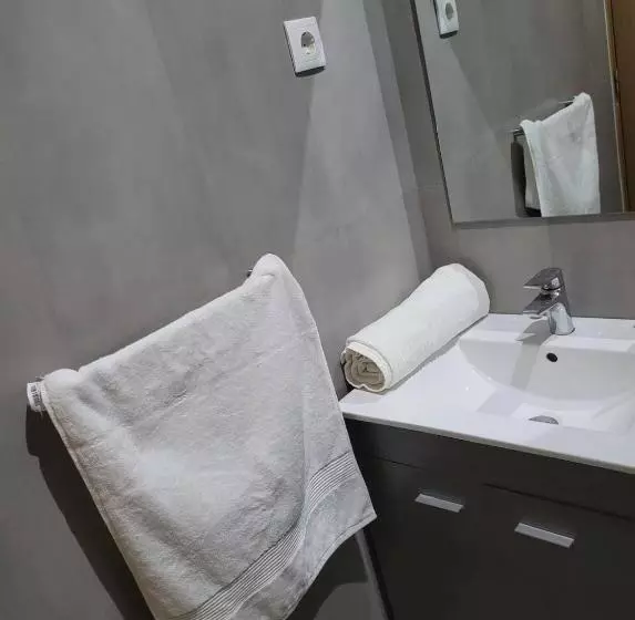 Enzo Apartamento T0   Inforsal