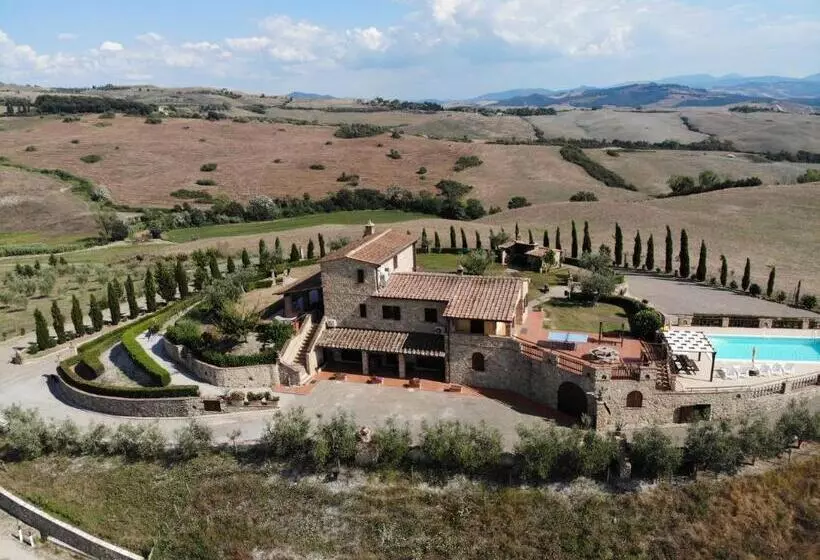 Hotelli Agriturismo Casa Al Povero