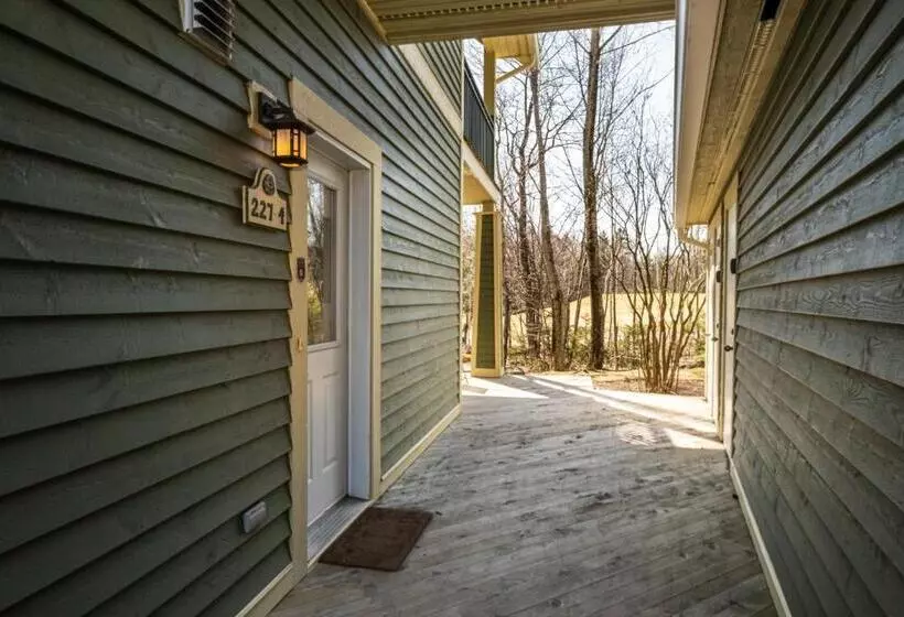 Le Serein Condo 1 Chambre à Tremblant Les Eaux