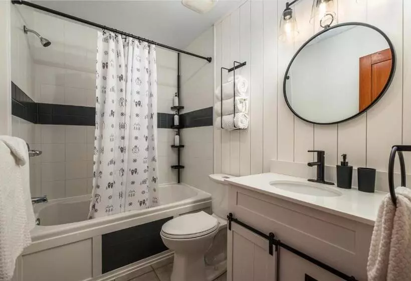 Le Serein Condo 1 Chambre à Tremblant Les Eaux