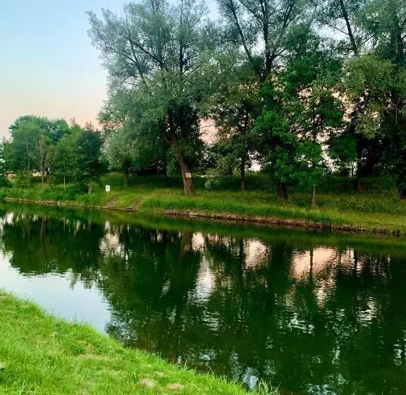 Schöne, Große Ferienwohnung Direkt Am Donauradweg & Keltenstadt Heuneburg